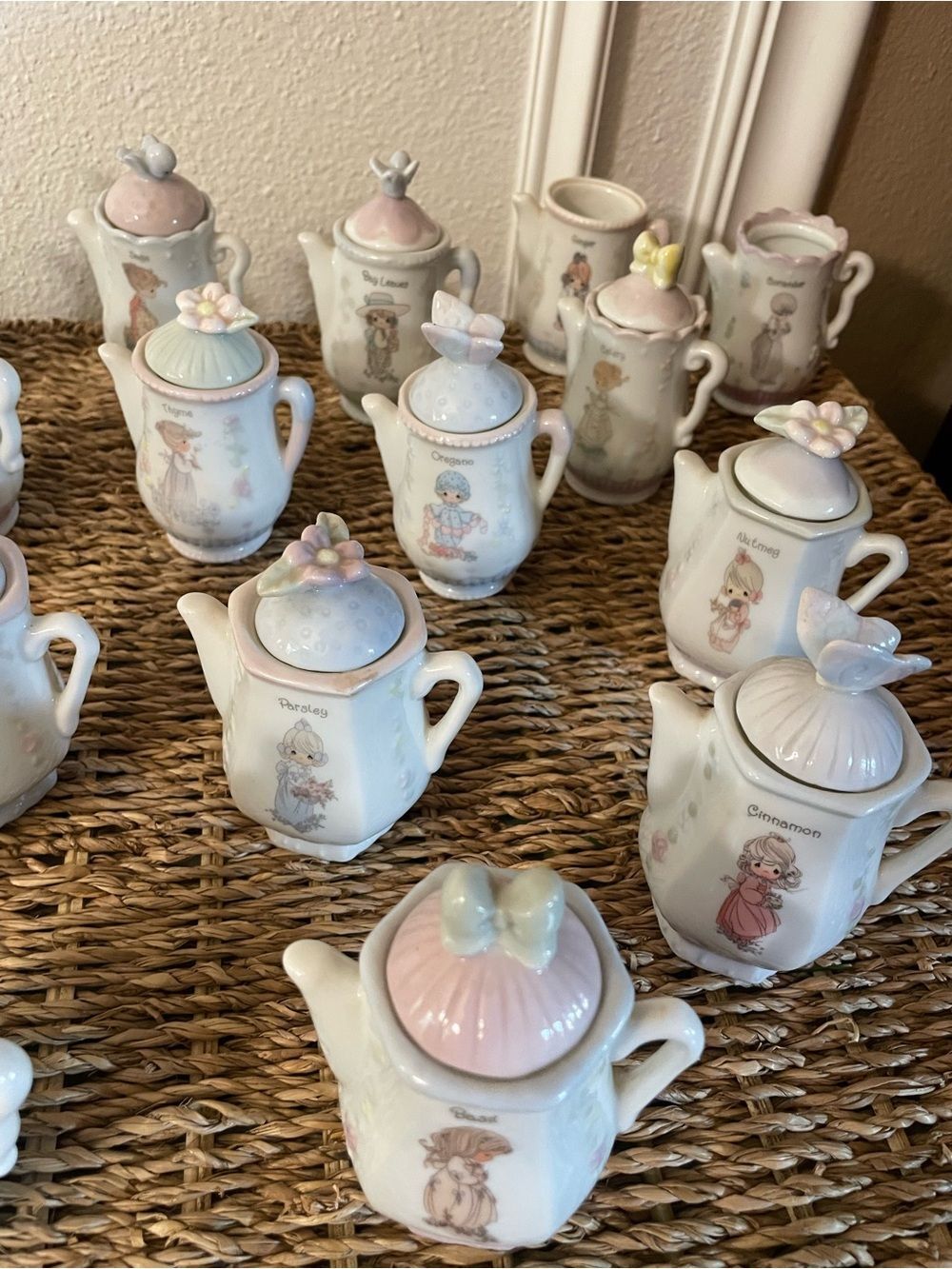 Precious Moments 1995 Enesco PMI Vintage Spice Teapots Collection Lot of 16 - Picture 11 of 16